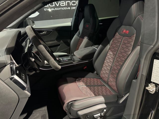 Audi RSQ8 2025