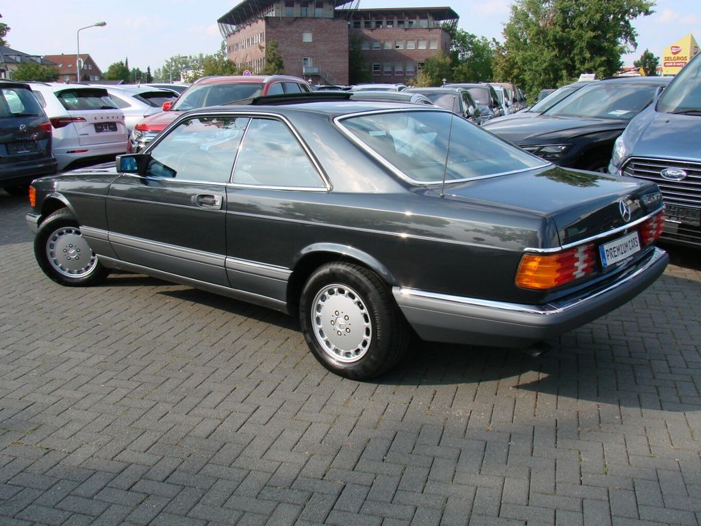Mercedes-Benz 560 1990