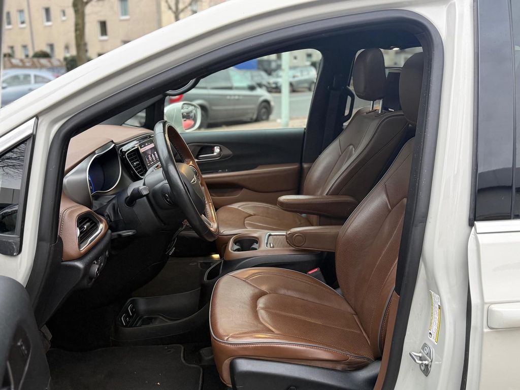 Chrysler Pacifica 2020