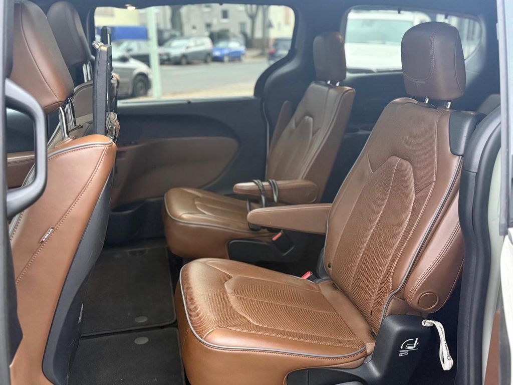 Chrysler Pacifica 2020