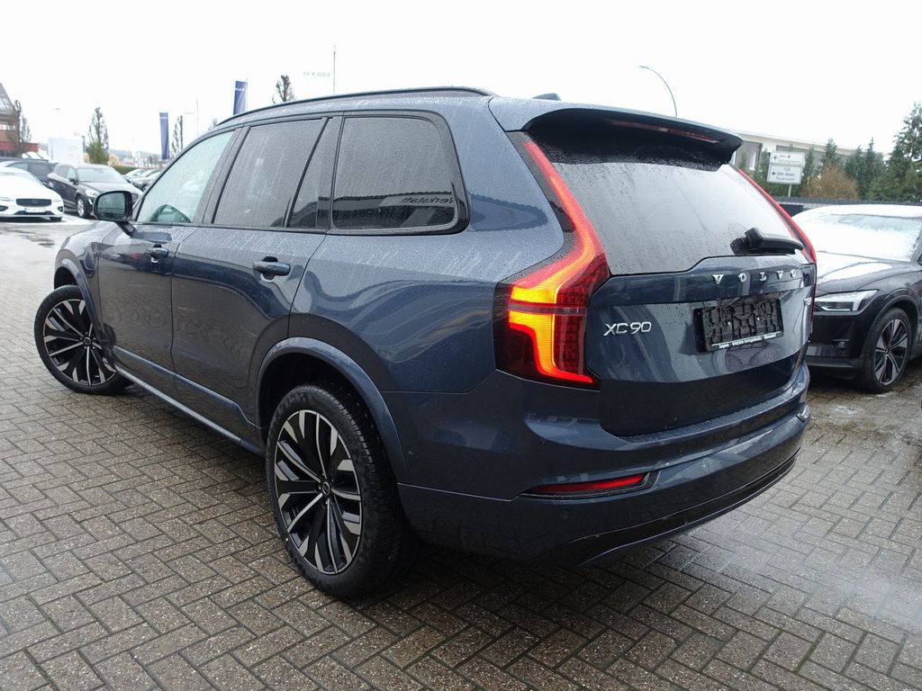 Volvo XC90 2025