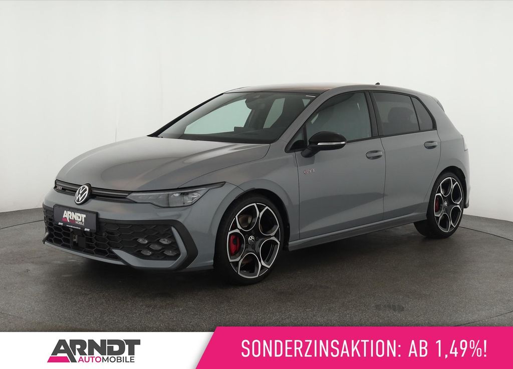 Volkswagen Golf 2025