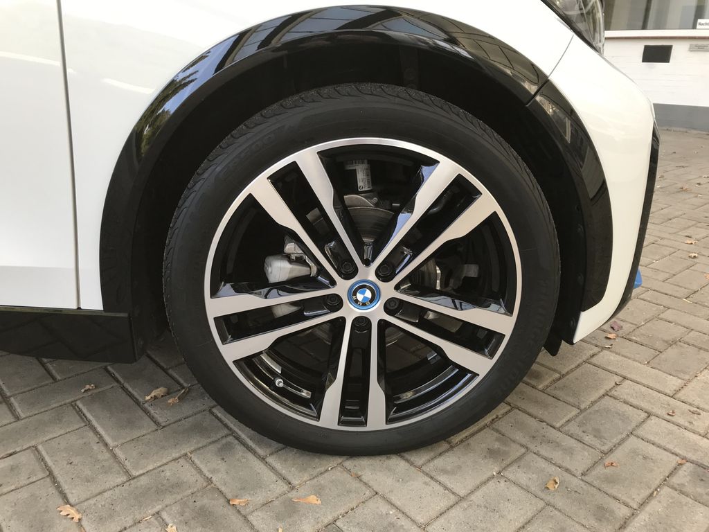 BMW i3 2020
