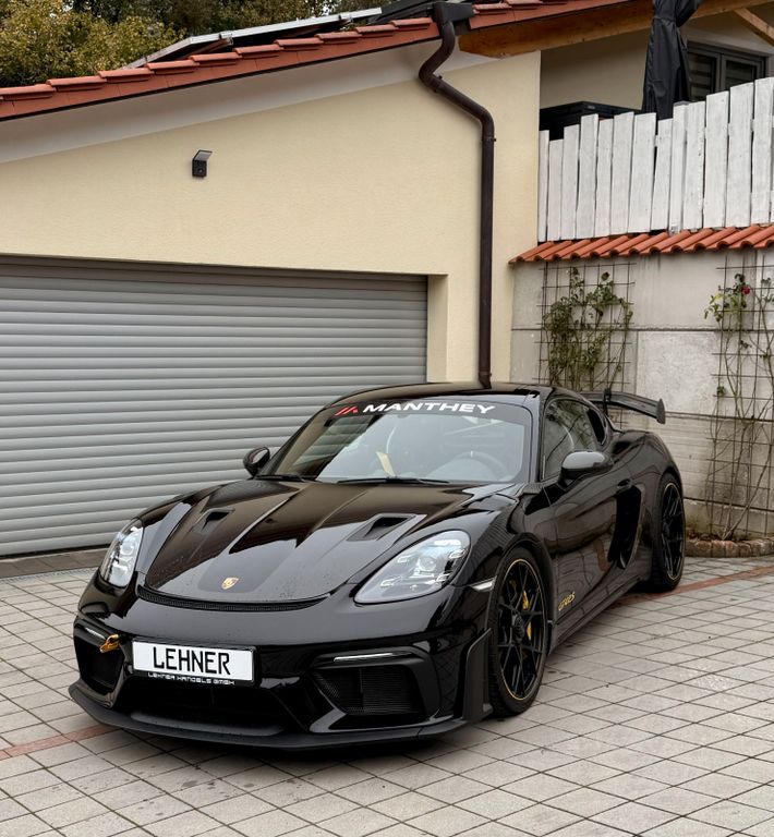 Porsche Cayman 2024