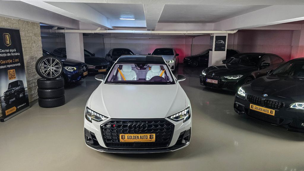 Audi S8 2023