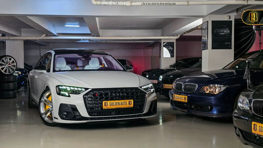 Audi S8 2023