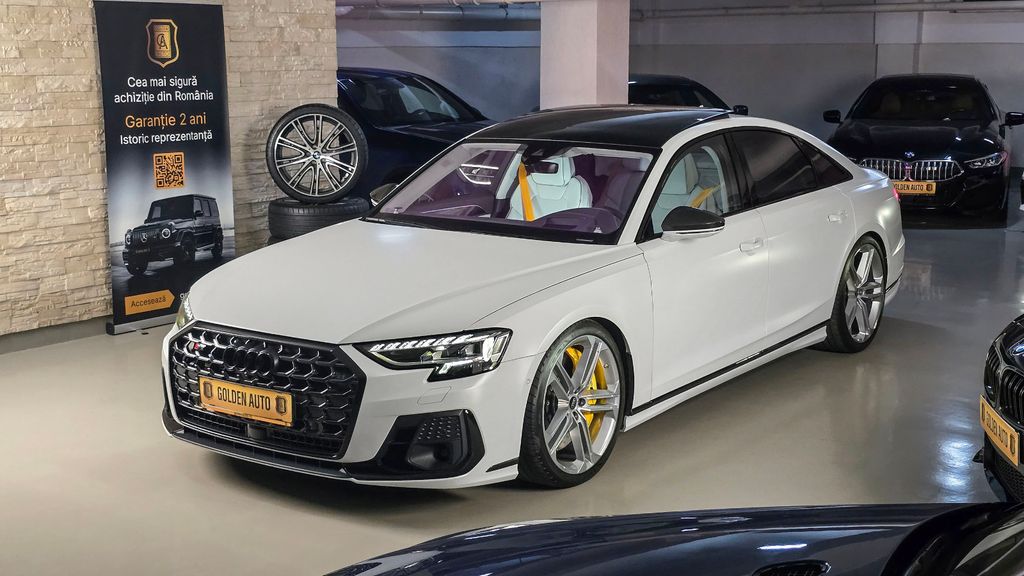 Audi S8 2023