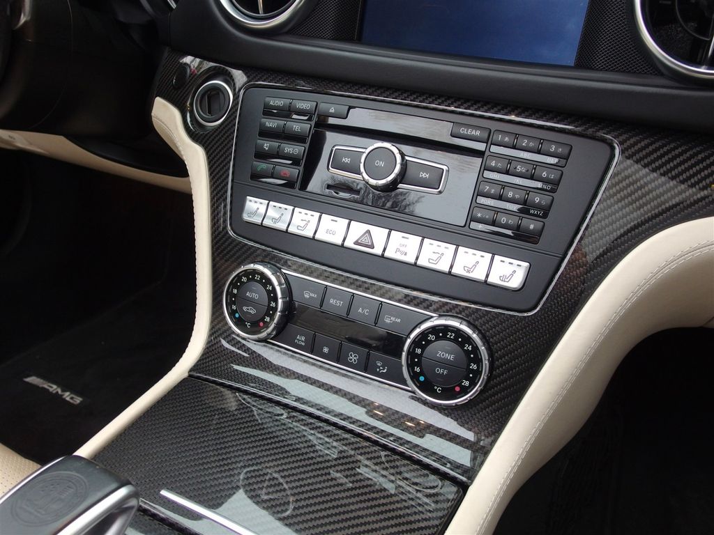 Mercedes-Benz SL 63 AMG 2012