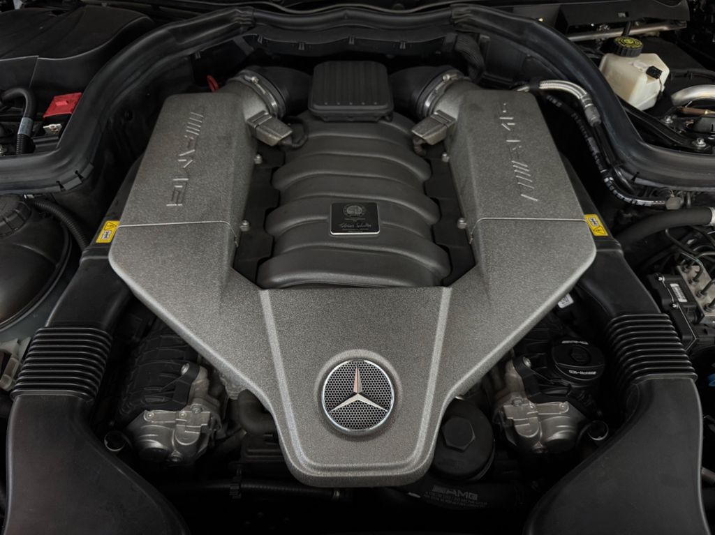 Mercedes-Benz C 63 AMG 2012