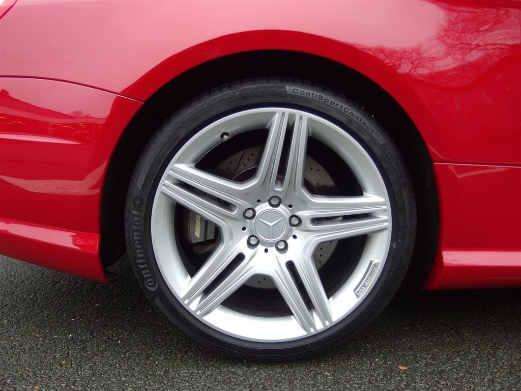 Mercedes-Benz SL 63 AMG 2012