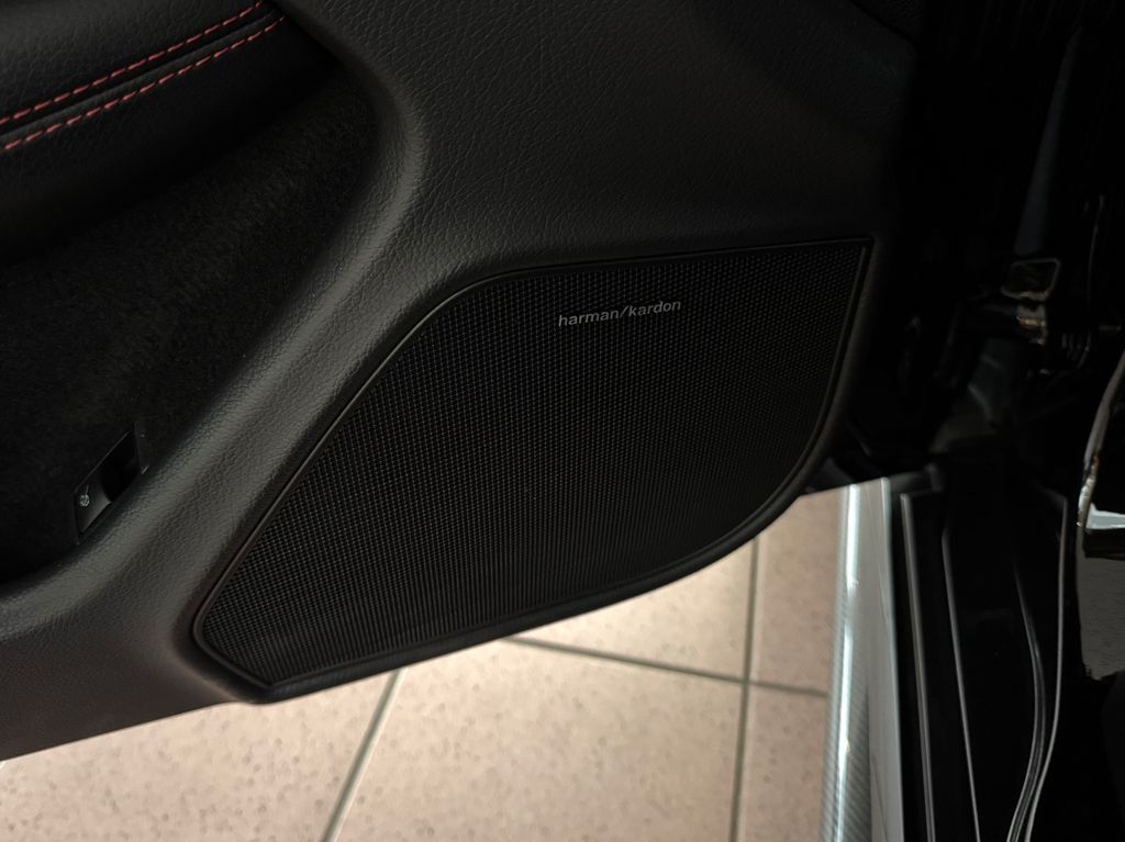 Mercedes-Benz C 63 AMG 2012