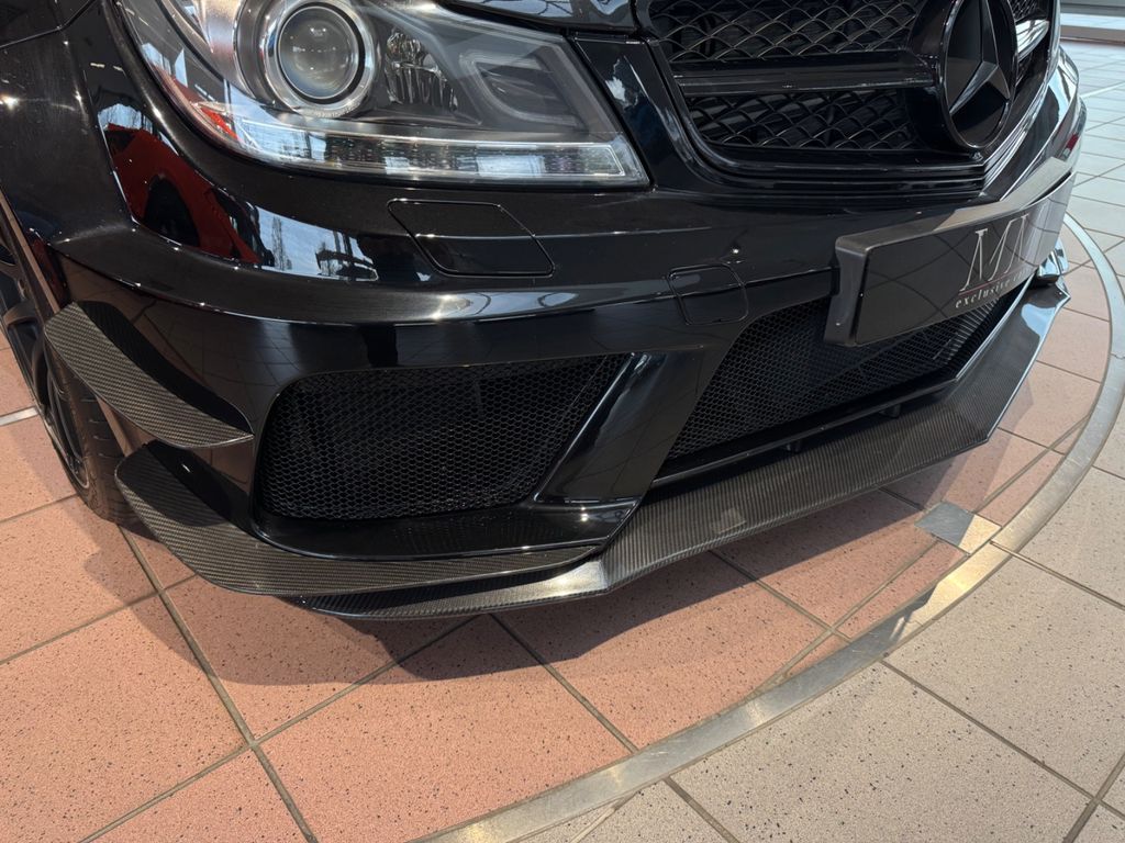 Mercedes-Benz C 63 AMG 2012