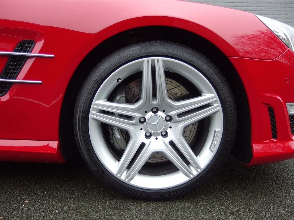 Mercedes-Benz SL 63 AMG 2012