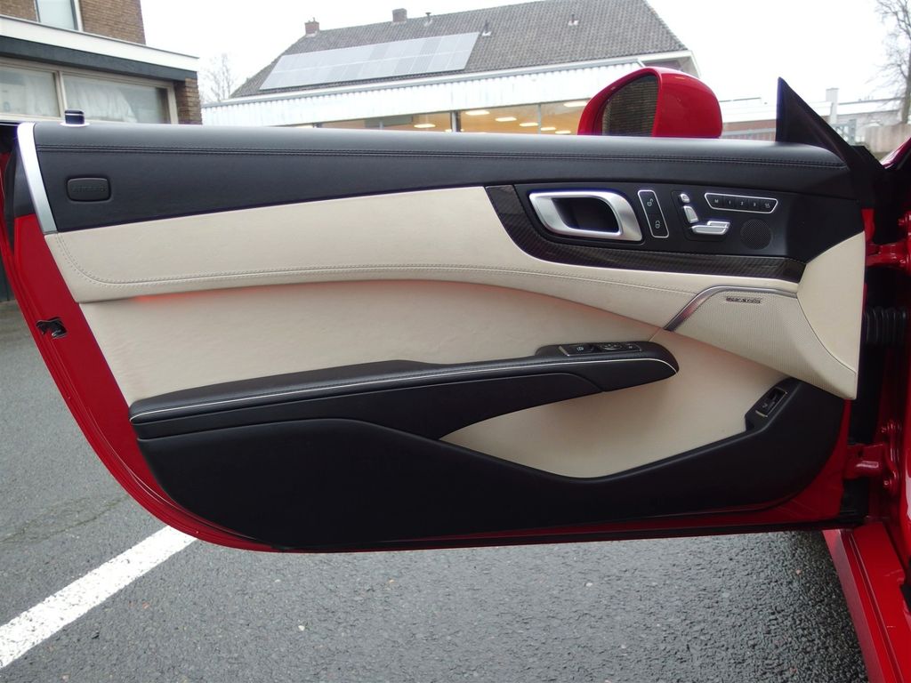 Mercedes-Benz SL 63 AMG 2012