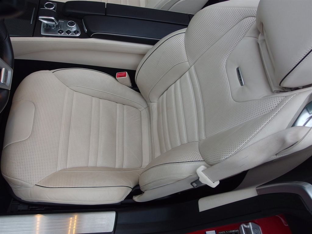 Mercedes-Benz SL 63 AMG 2012