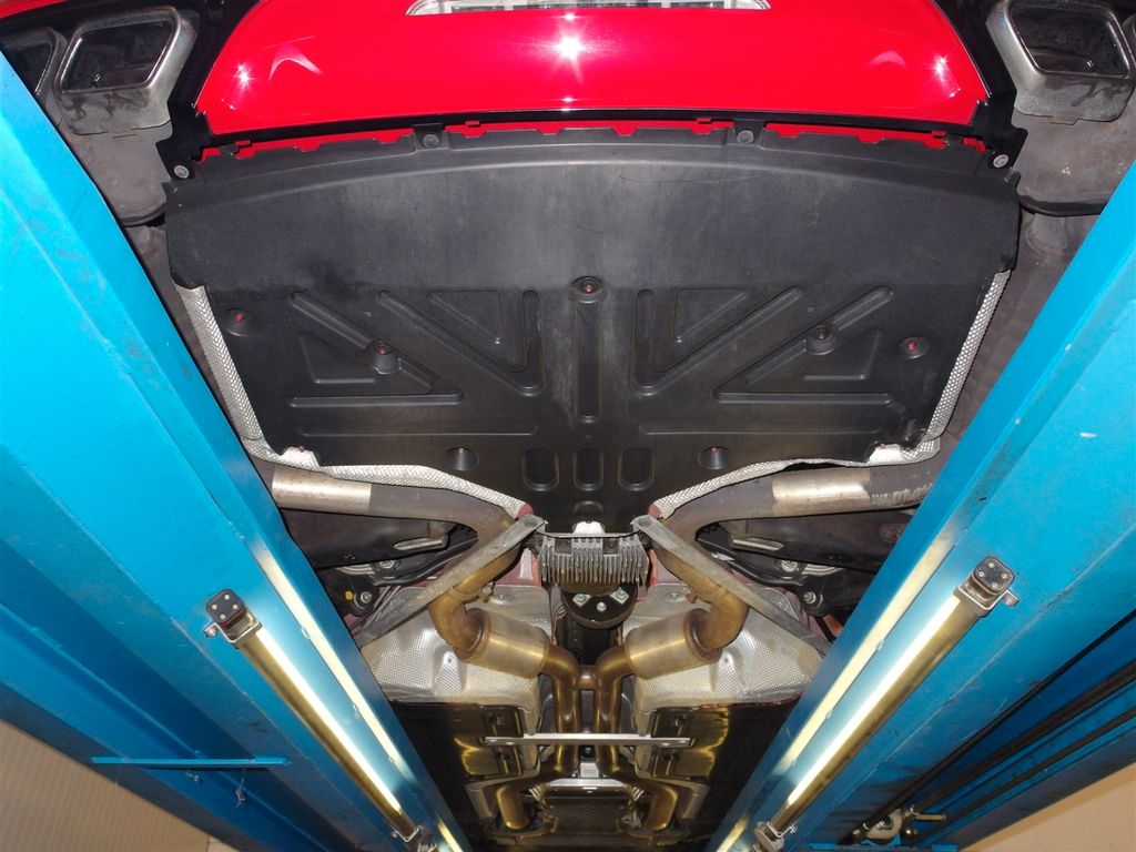 Mercedes-Benz SL 63 AMG 2012