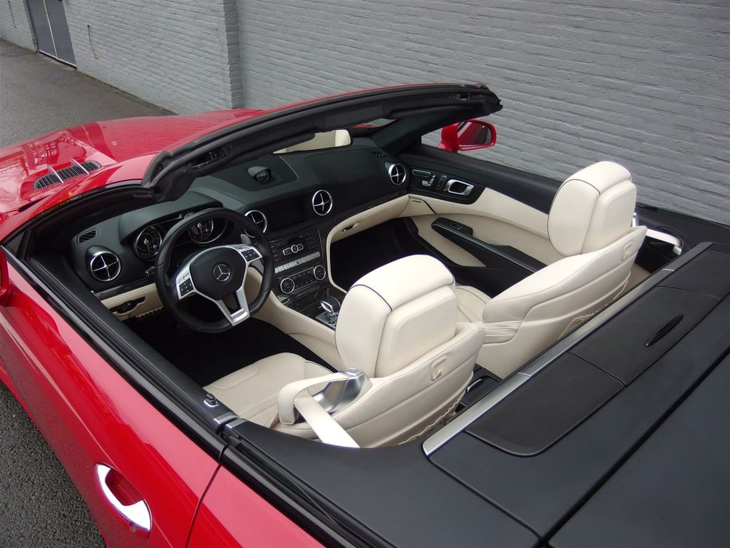 Mercedes-Benz SL 63 AMG 2012
