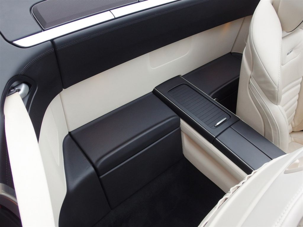 Mercedes-Benz SL 63 AMG 2012