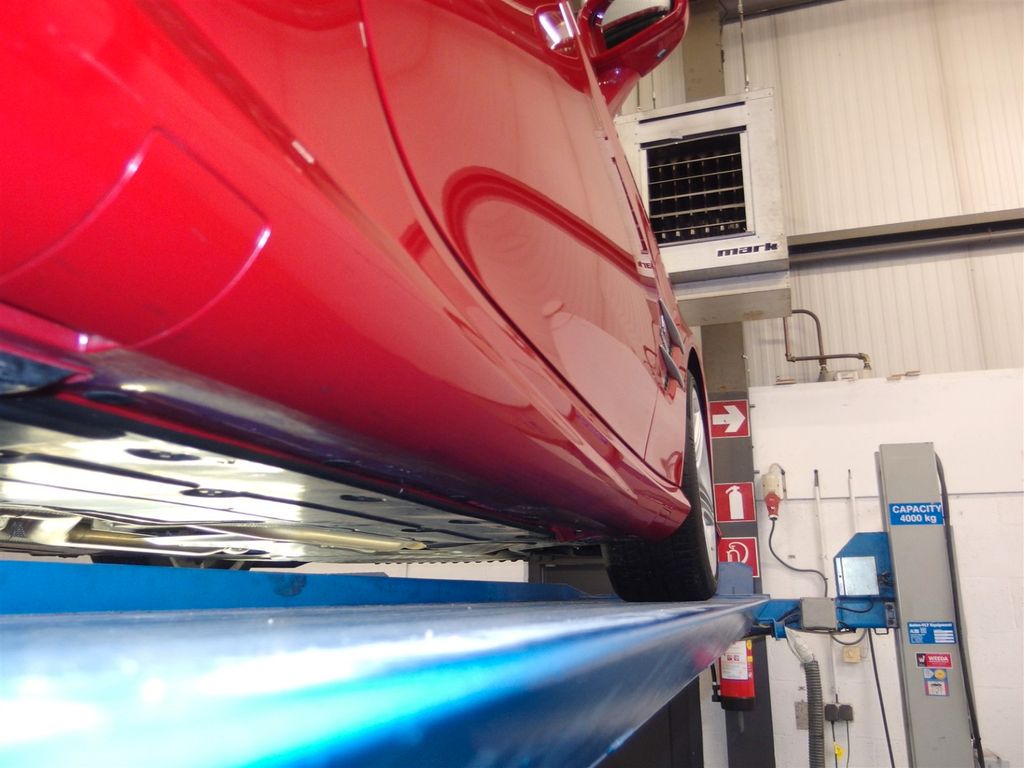 Mercedes-Benz SL 63 AMG 2012