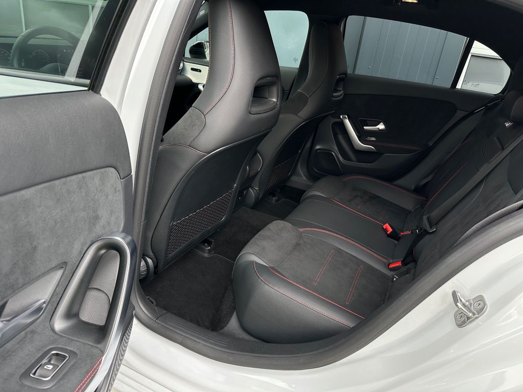 Mercedes-Benz A 250 2023