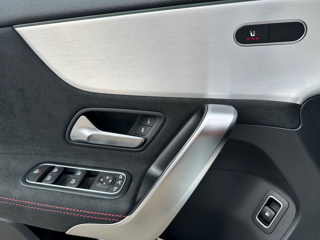 Mercedes-Benz A 250 2023