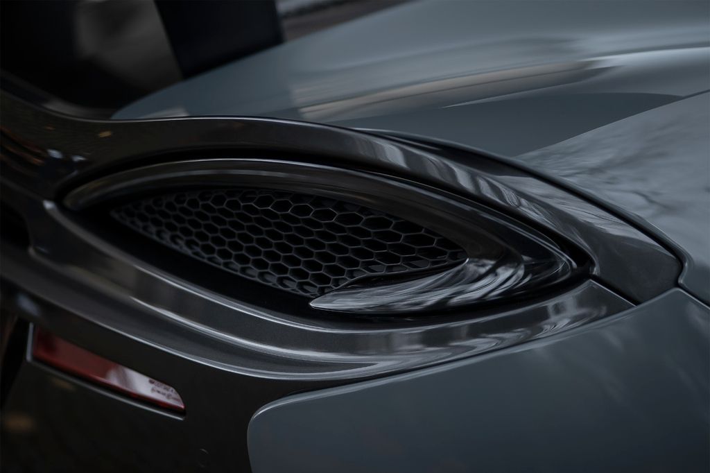 McLaren 620R 2021