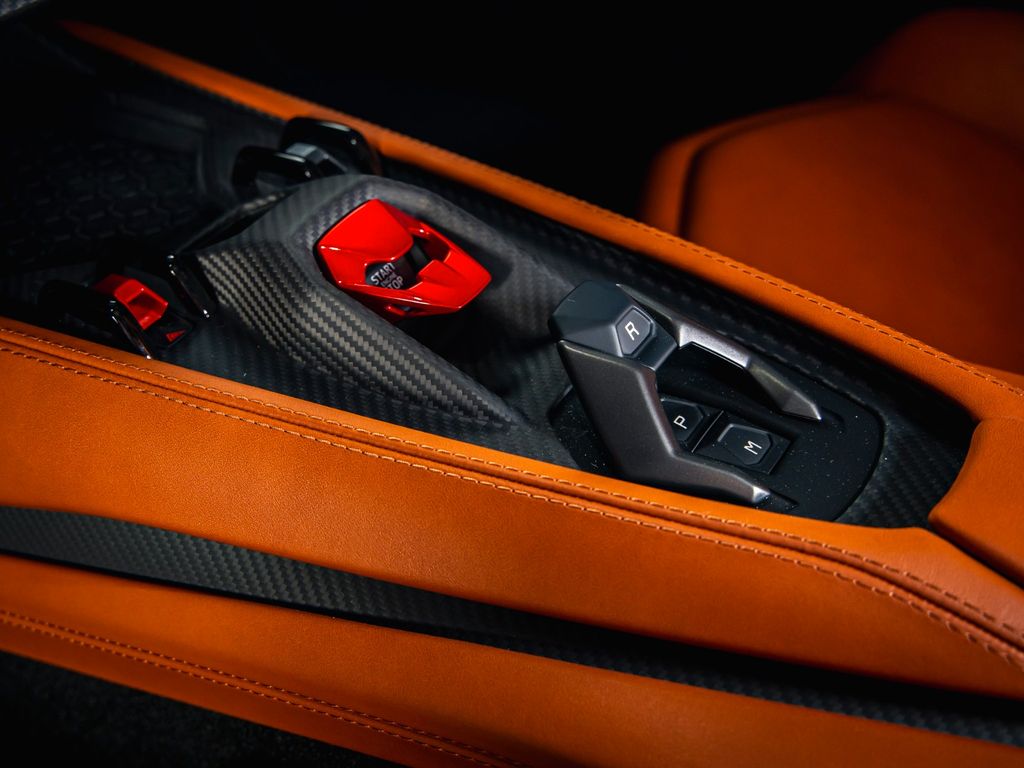 Lamborghini Revuelto 2025