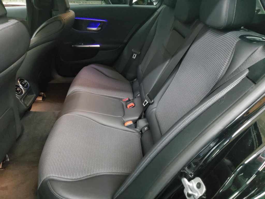 Mercedes-Benz C 200 2023