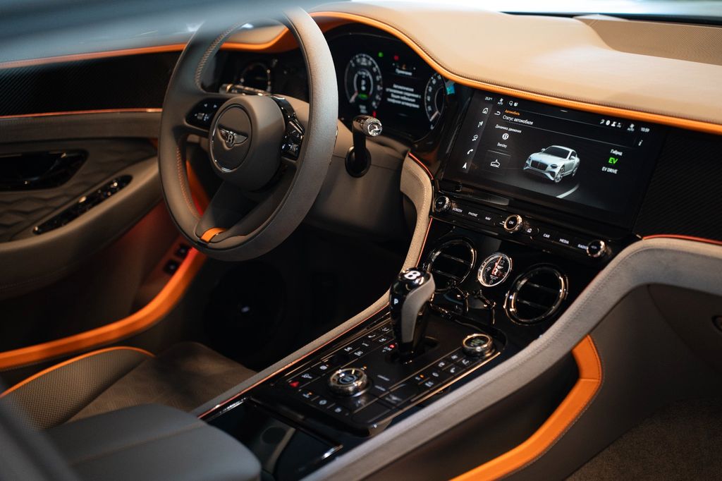 Bentley Continental GT 2025