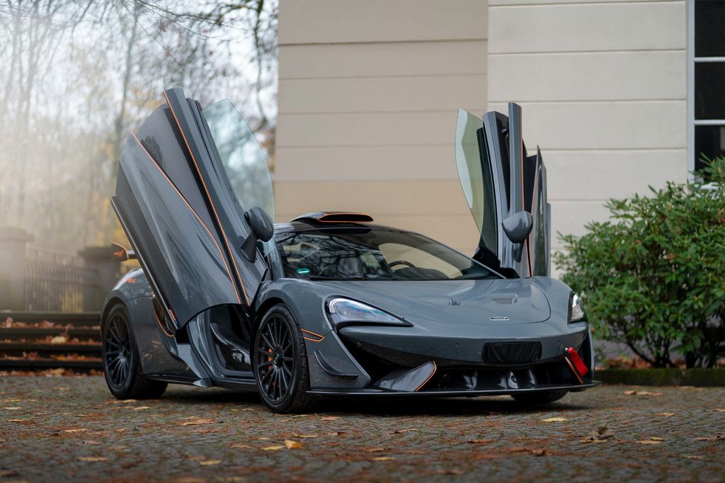 McLaren 620R 2021
