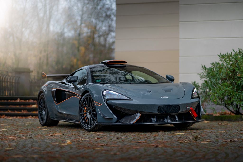 McLaren 620R 2021