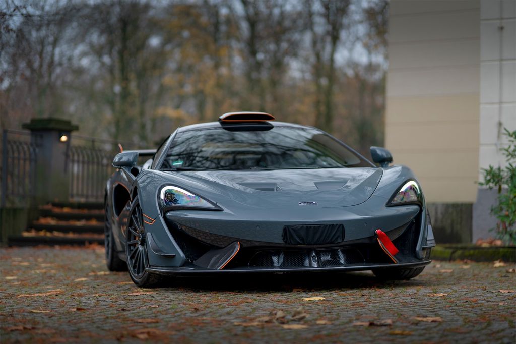 McLaren 620R 2021
