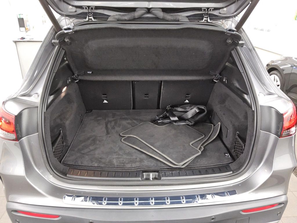 Mercedes-Benz EQA 2022