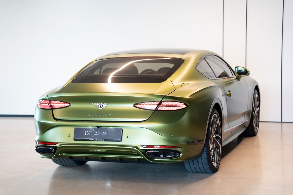 Bentley Continental GT 2025