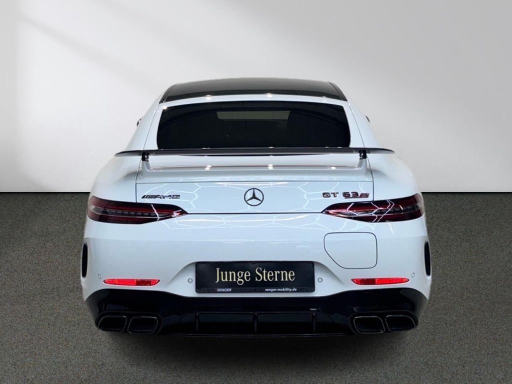 Mercedes-Benz AMG GT S 2025