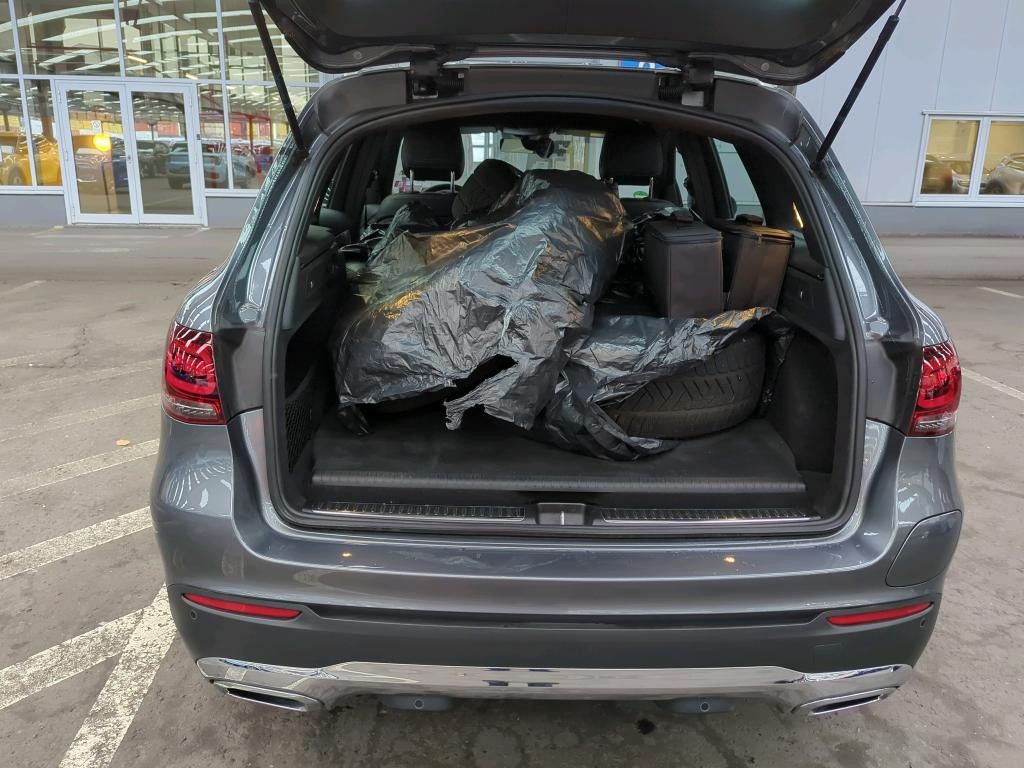 Mercedes-Benz GLC 300 2021