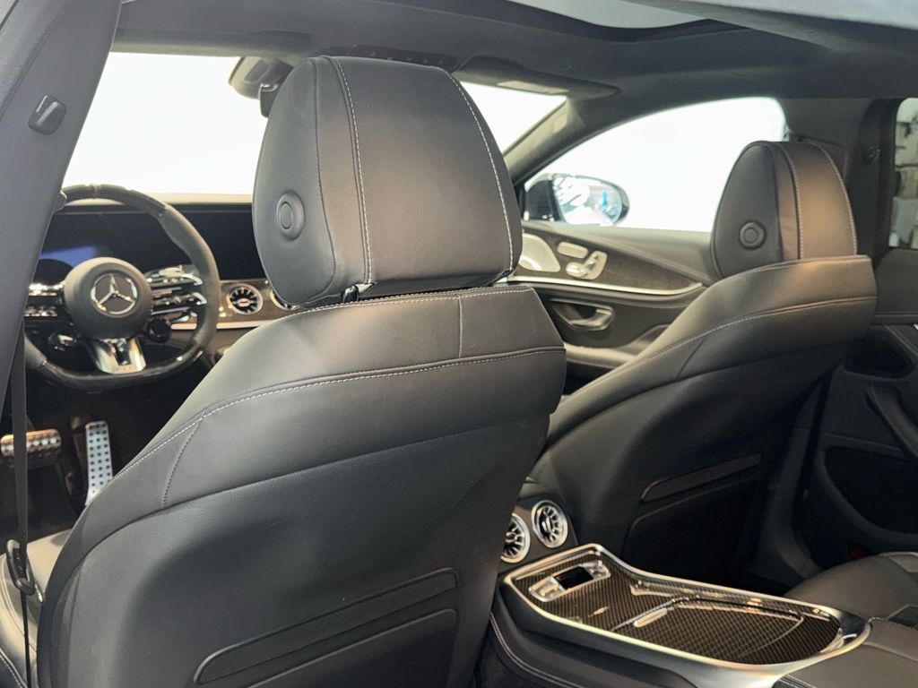 Mercedes-Benz AMG GT S 2025