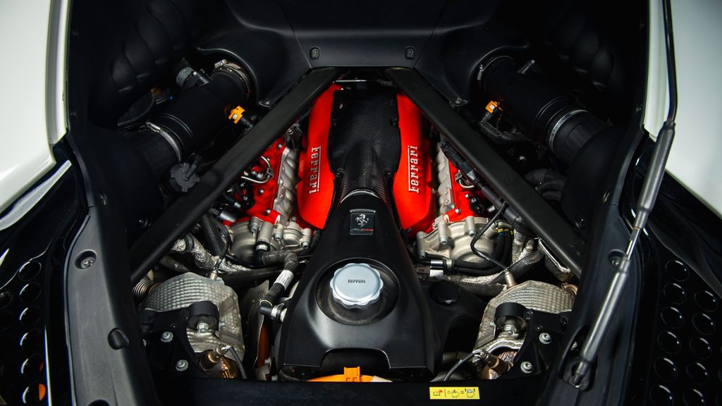 Ferrari SF90 2022