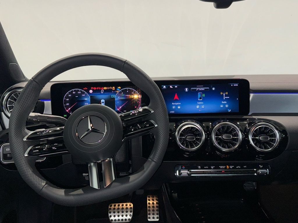 Mercedes-Benz CLA 200 2026