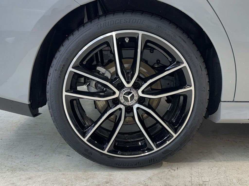 Mercedes-Benz CLA 200 2026