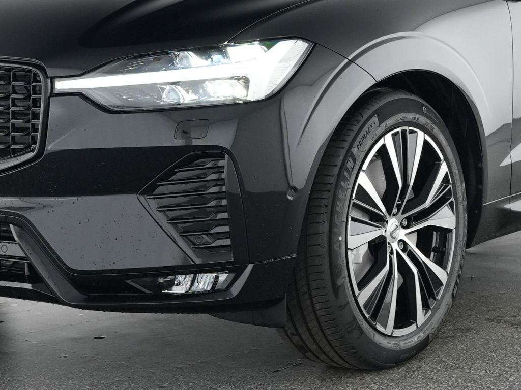 Volvo XC60 2025