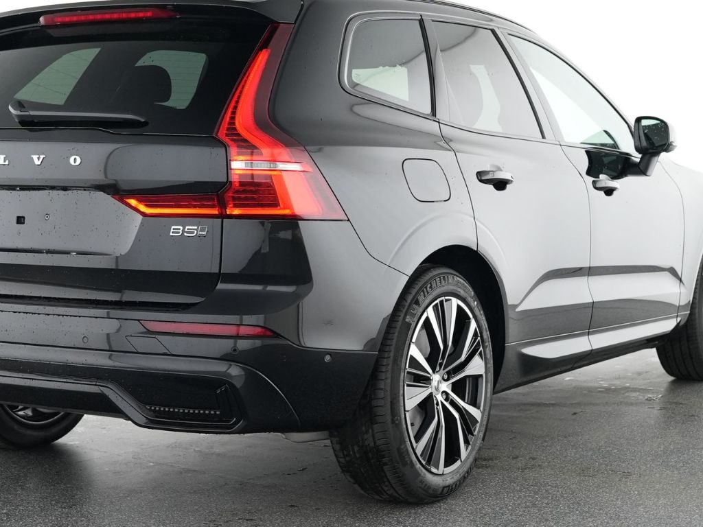 Volvo XC60 2025