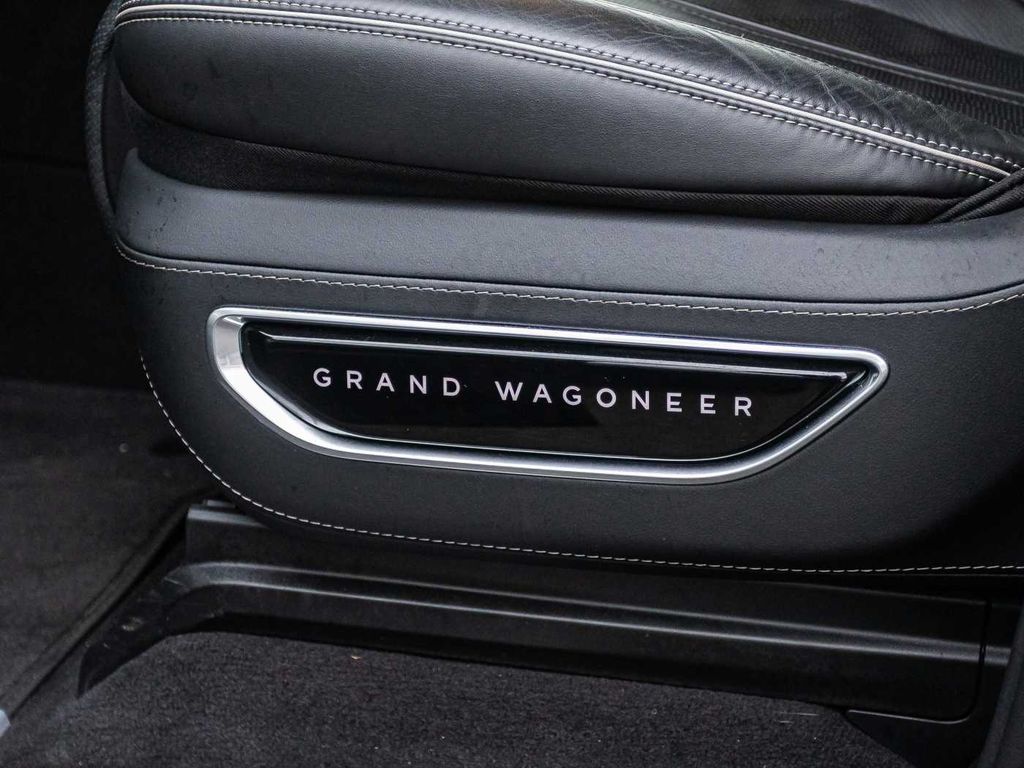 Jeep Wagoneer 2025
