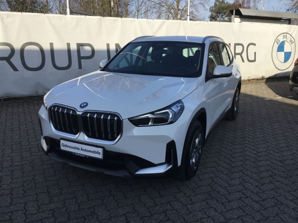 BMW iX1 2023