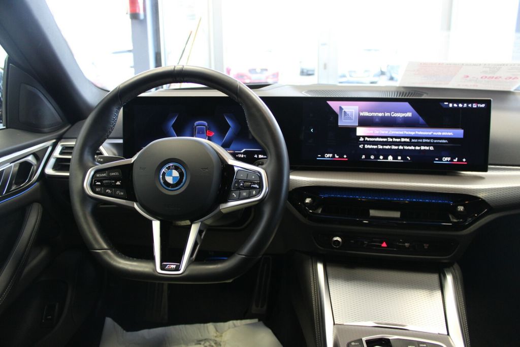 BMW i4 2025