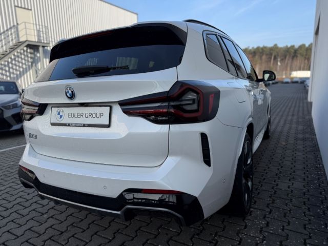 BMW iX3 2022