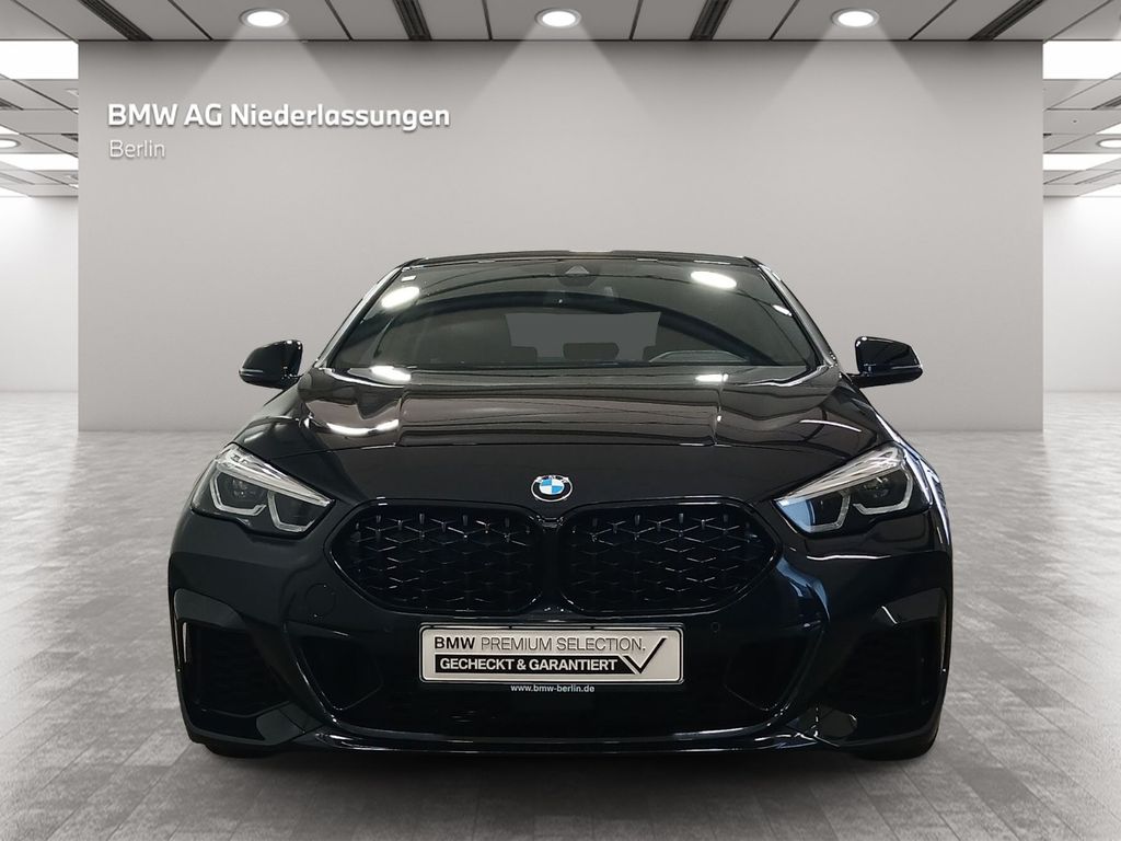 BMW M235 2022