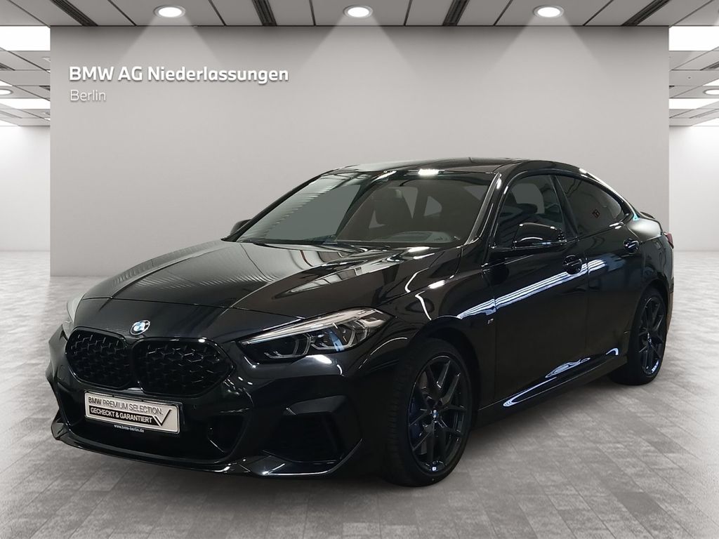 BMW M235 2022