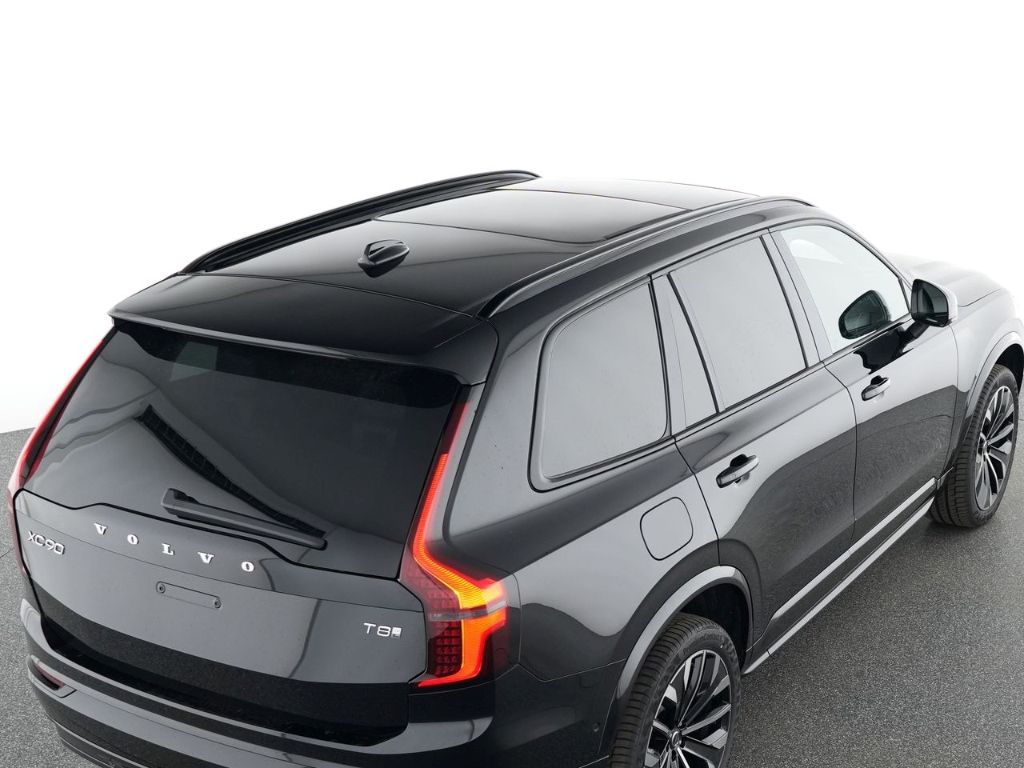 Volvo XC90 2025