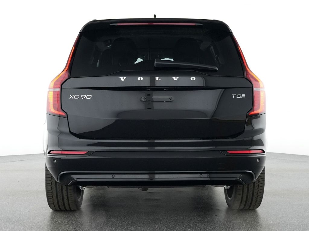 Volvo XC90 2025